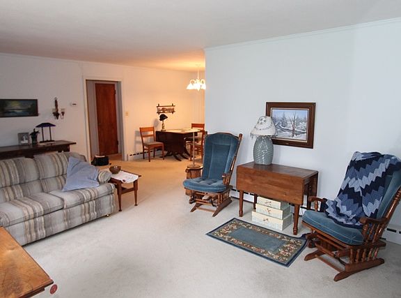 5th image of 801 Hillside Ave