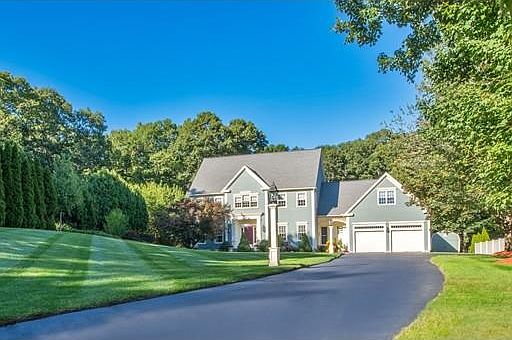 1st image of 19 Kendall Dr