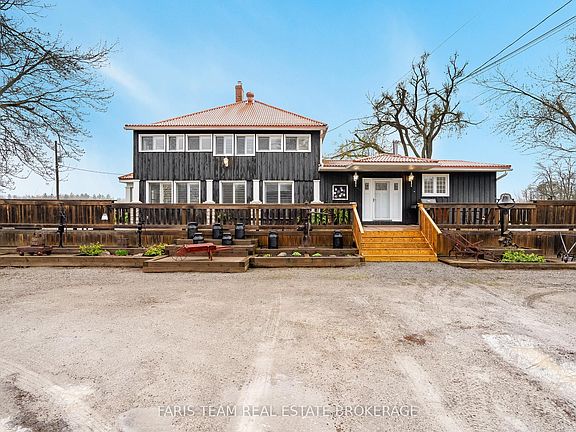 2nd image of 94 Avery Point Rd