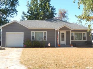 410 Springfield Ave, Anna, IL 62906