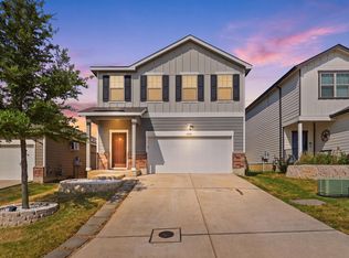4925 Hallies Gdn, Saint Hedwig, TX 78152