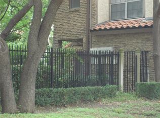 336 Melrose Dr APT 3B, Richardson, TX 75080