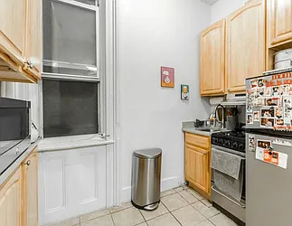 Rented by Wave Real Estate Group