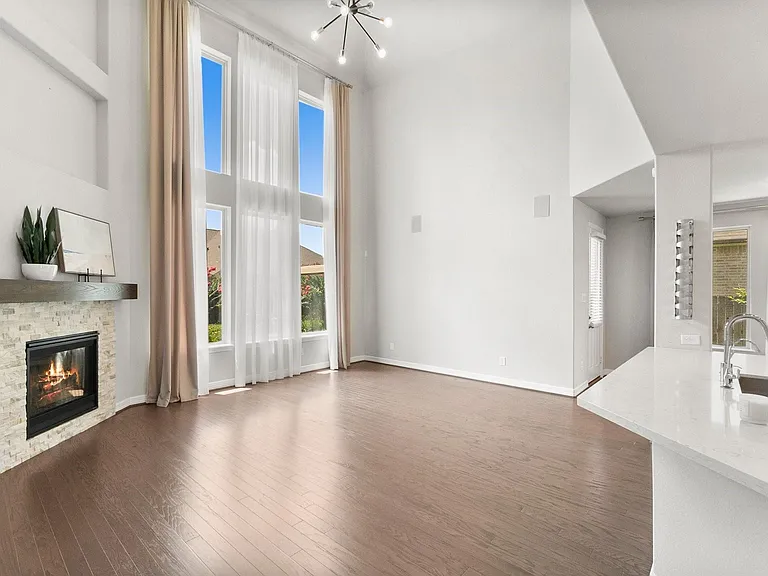 2840 Jehlon Ln — Photo 17
