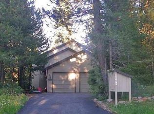 12597 Hillside Dr, Truckee, CA 96161