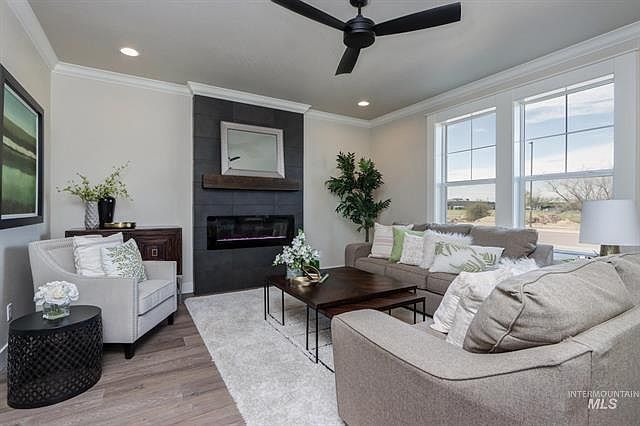 Living room with fireplace
