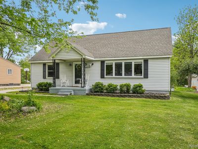 49212 Fuller Rd, Chesterfield, MI, 48051