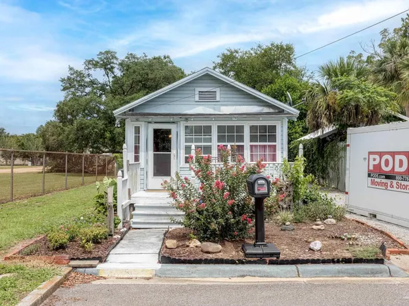 6 N H St, Pensacola, FL 32502