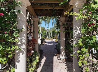 565 Via Veneto #3-101, Naples, FL 34108