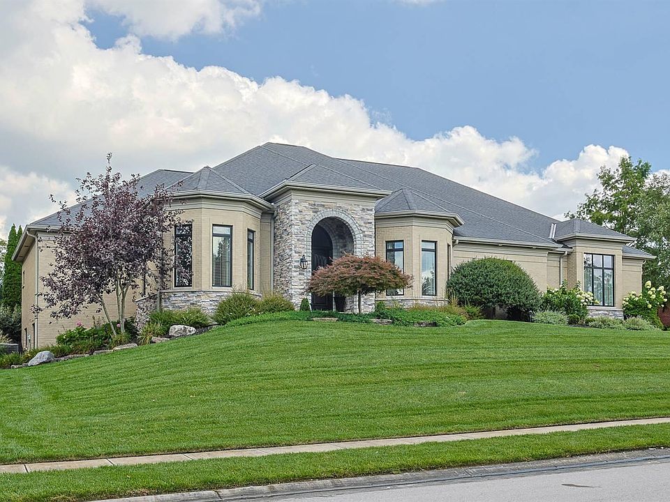 1st image of 10725 Meadow Stable Ln