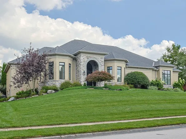 10725 Meadow Stable Ln, Union, KY 41091