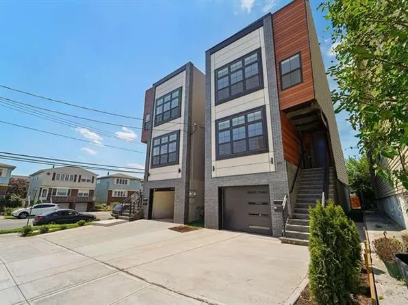 90 East 27th Street image 3 of 43