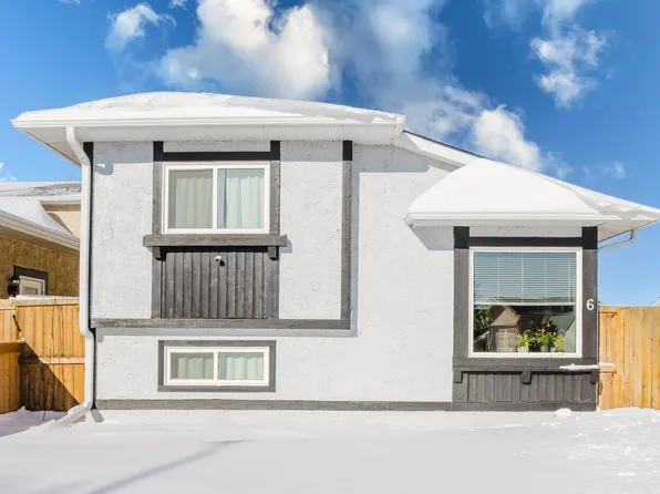 6 Kiniski Cres NW, Edmonton, AB T6L 5A9