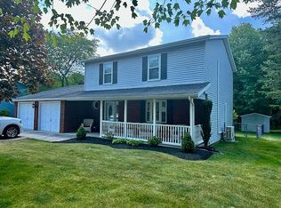 135 Hilltop Rd, Hazleton, PA 18201