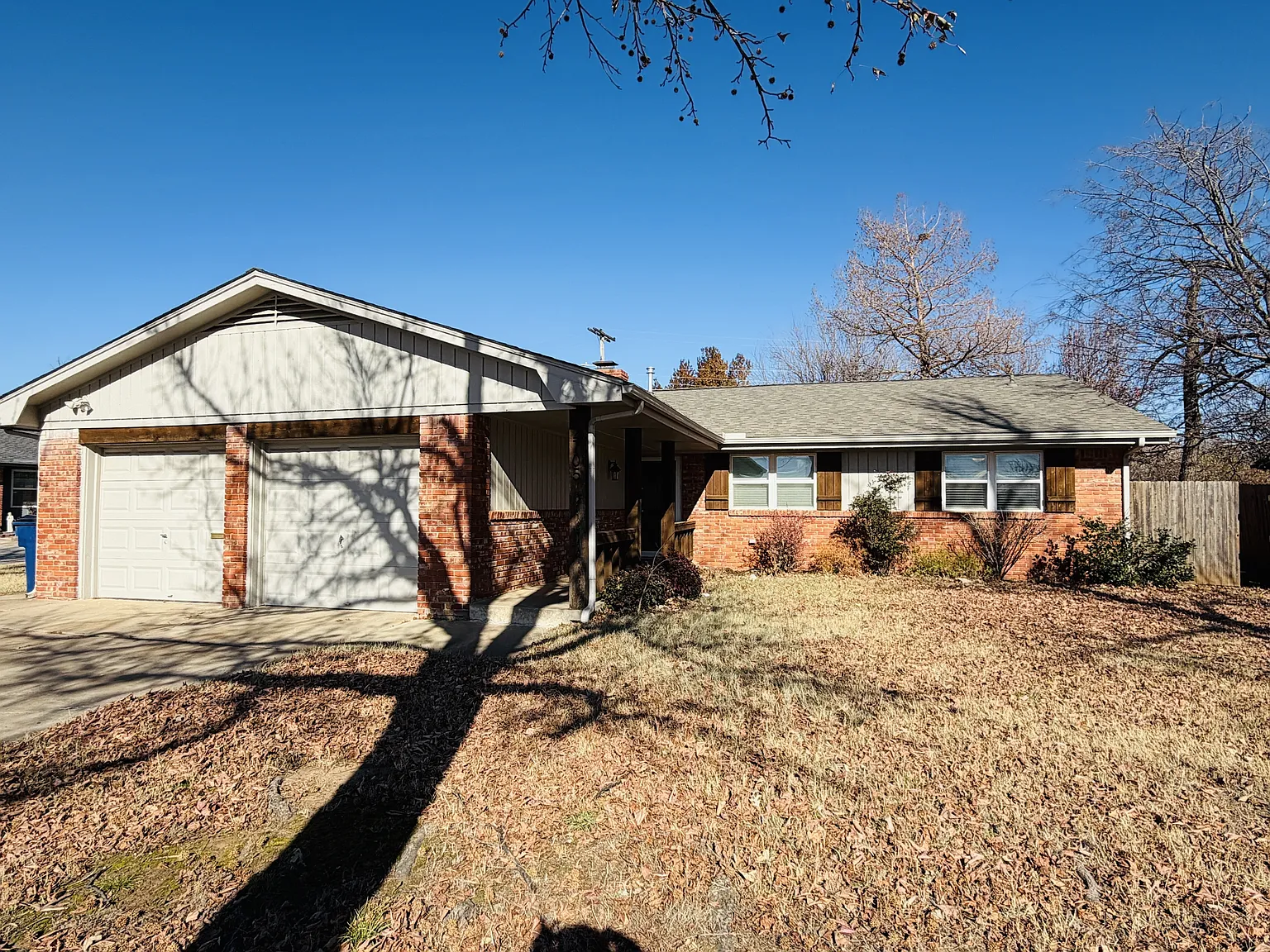 2705 Carlton Way - 1 — Photo 1