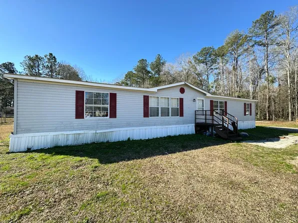1360 Holiday Ct, Sumter, SC 29153