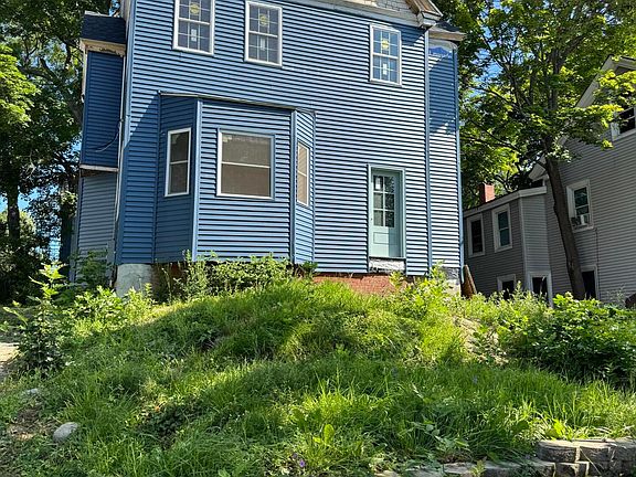 3rd image of 64 Jefferson Street