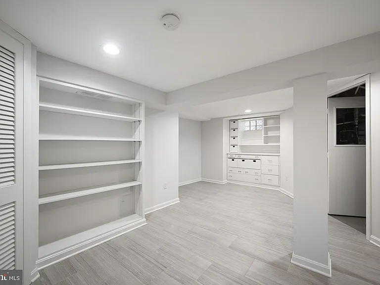 3216 Klingle Rd NW — Photo 26