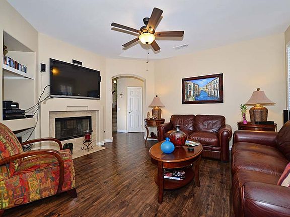 5th image of 817 Verin Ln