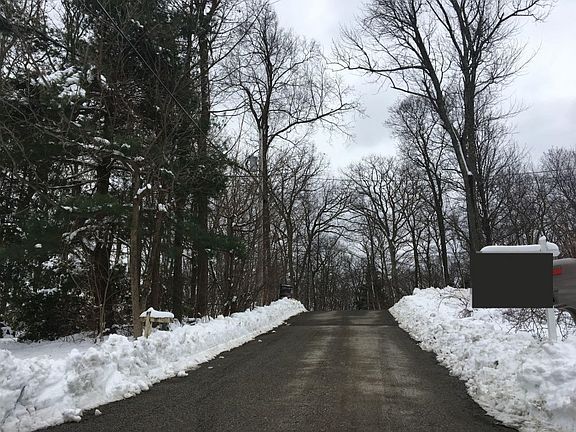 4th image of 220 Canadawa Ln