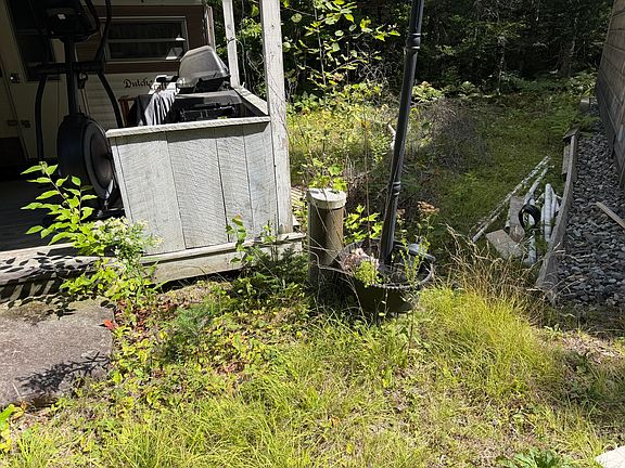 5th image of 30 Tucker Lane