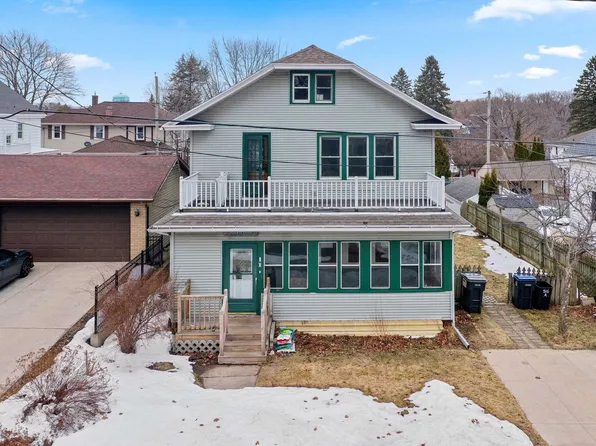 516 New York Ave, Manitowoc, WI 54220