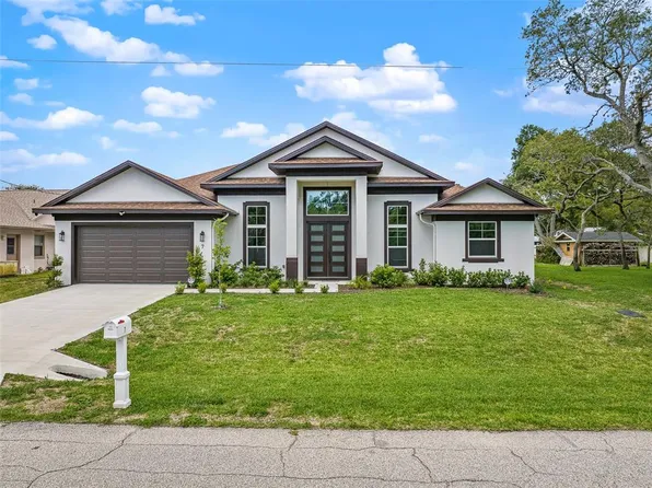 7 Fortune Ln, Palm Coast, FL 32137