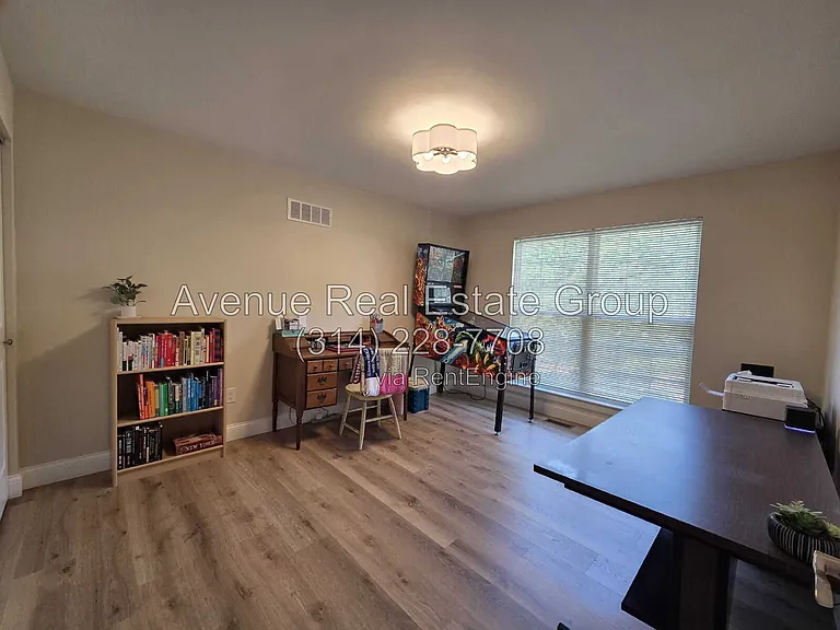 956 Briar Green Ct — Photo 17