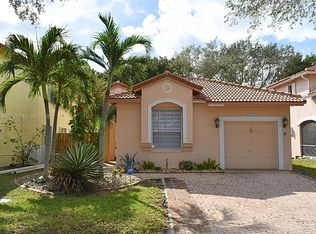 6254 NW 38th Dr, Pompano Beach, FL 33067