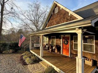 35 High Point Trl, Blue Ridge, GA 30513