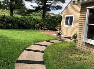 186 River Rd #A, Annandale, NJ 08801