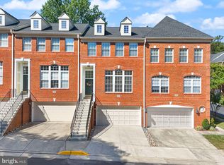 Medinah Homes Condo, Sterling, VA 20165