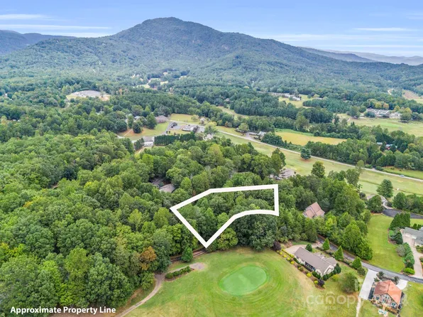 999 Knoll Ct #15, Lake Lure, NC 28746