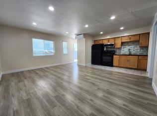 172 N Mariposa Ave APT B, Los Angeles, CA 90004