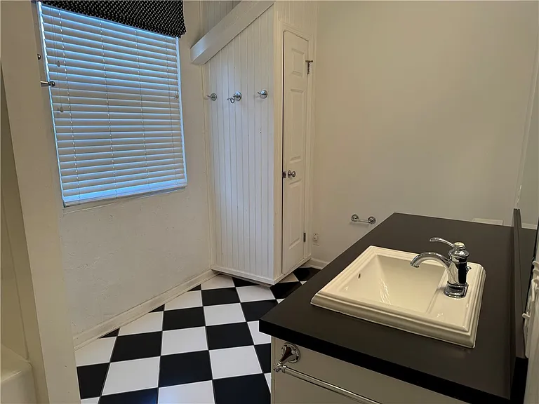 411 Water Works Rd — Photo 25