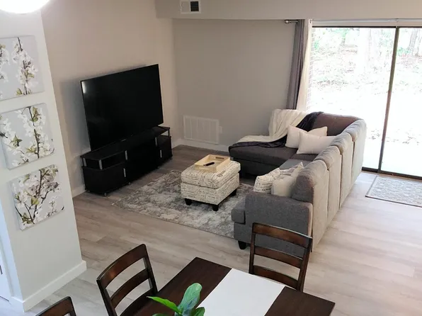 1295 Schaub Dr APT C, Raleigh, NC 27606