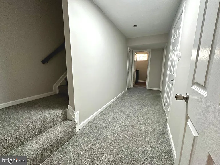 404 Cabin Ct — Photo 39