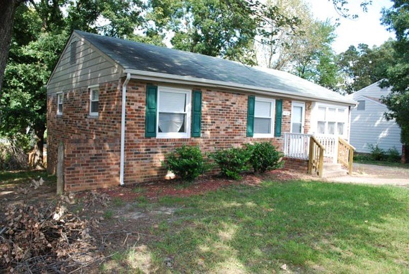 2nd image of 4130 Jackie Ln
