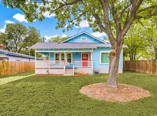 239 E Ligustrum Dr, San Antonio, TX 78228