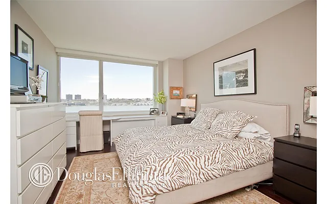 Sold by Douglas Elliman | media 5