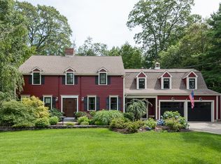 265 Fairoaks Ln, Cohasset, MA 02025