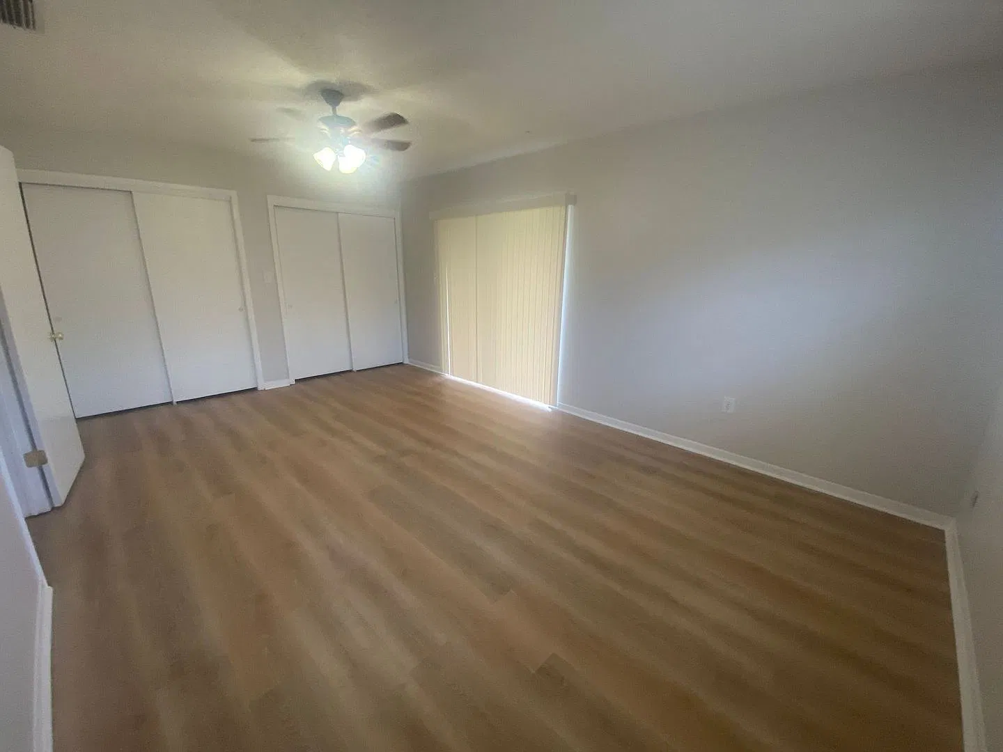 1808 Arthur Ave — Photo 2