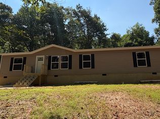 1020 Neal Rd, Commerce, GA 30530