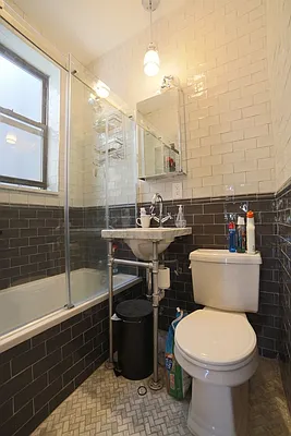 Rented by Nooklyn NYC LLC | media 20