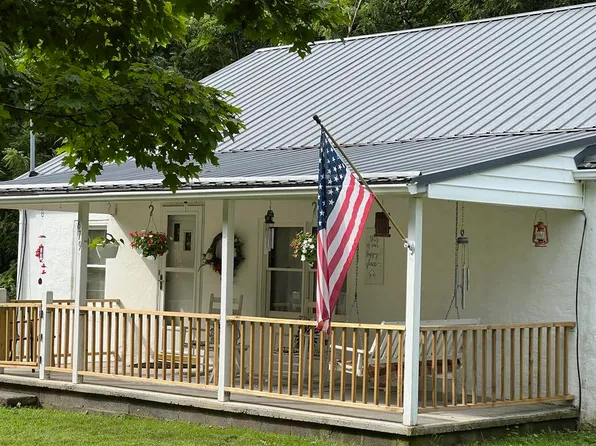 679 Pleasant Hill Rd, Princeton, WV 24739