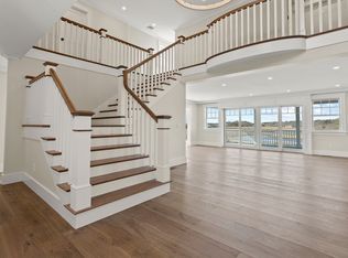 19 Vine Ave, Barnstable, MA 02630