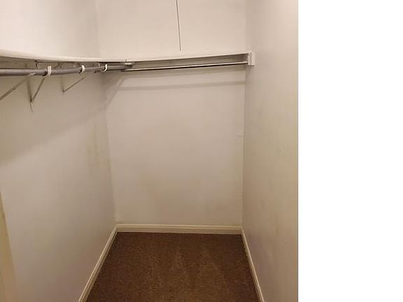5th image of 2920 S Monterey Ct #A