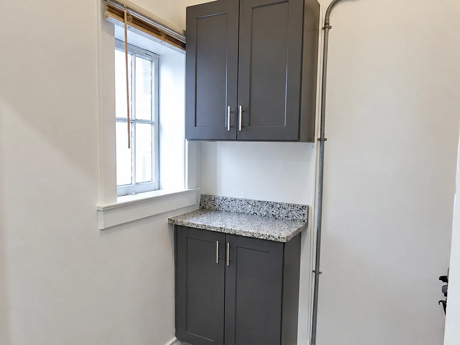 20 West Franklin st, Unit 7 — Photo 2