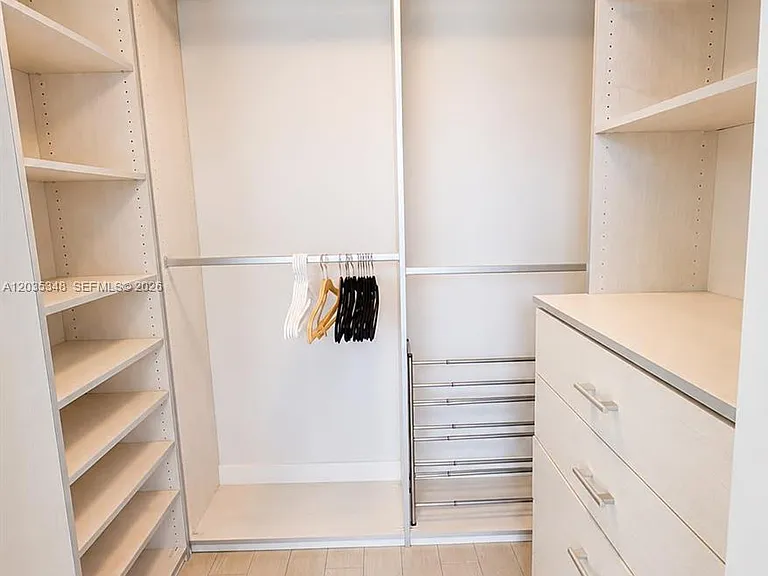 253 NE 2nd St #3004 — Photo 7
