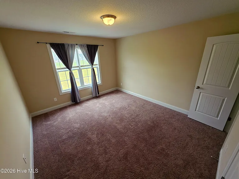 406 Tyrrell Trl — Photo 15